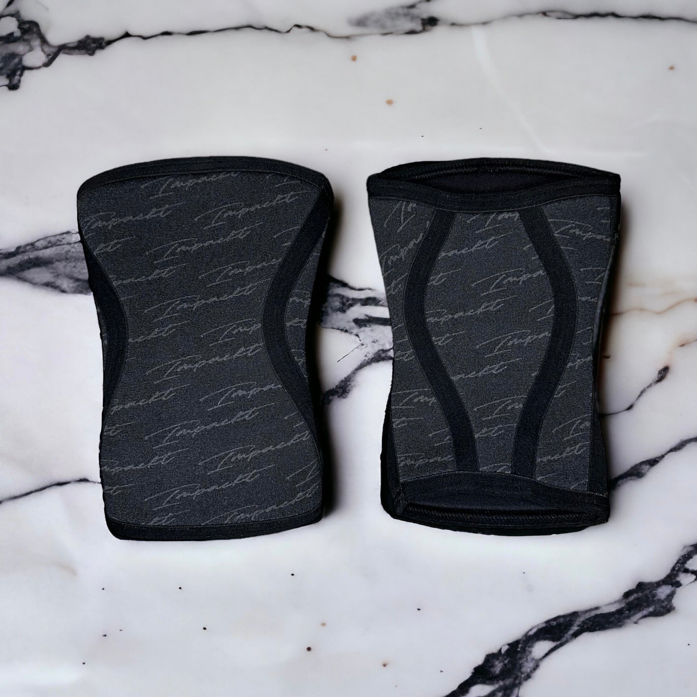 Signature Knee Sleeves