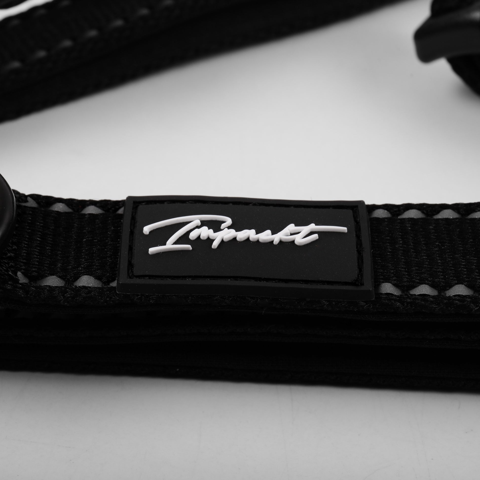 IMPACKT Pet Collar & Bandanna Bundle